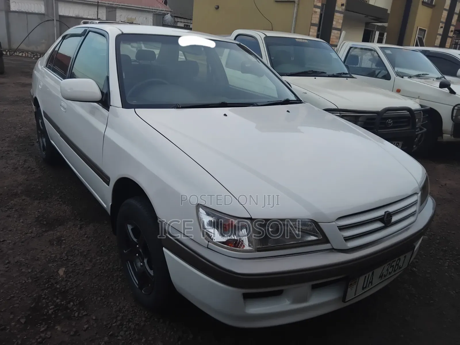 Toyota Corona Premio 2000 White
