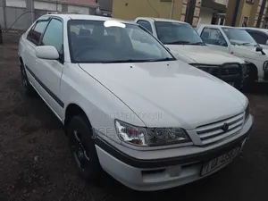 Toyota Corona Premio 2000 White