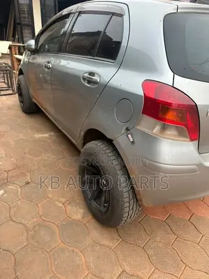 Universal Wing Spoiler Suitable for Vitz Impreza Golf 