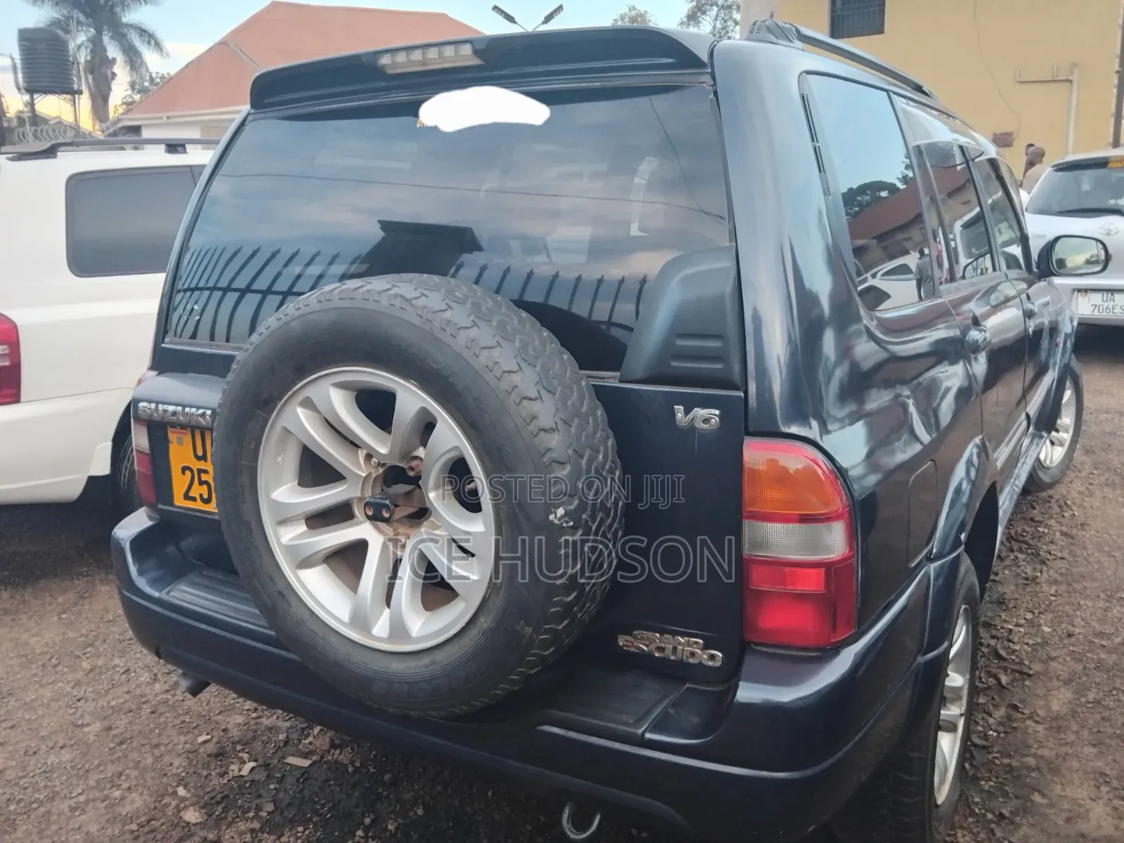 Suzuki Escudo 2004 Black