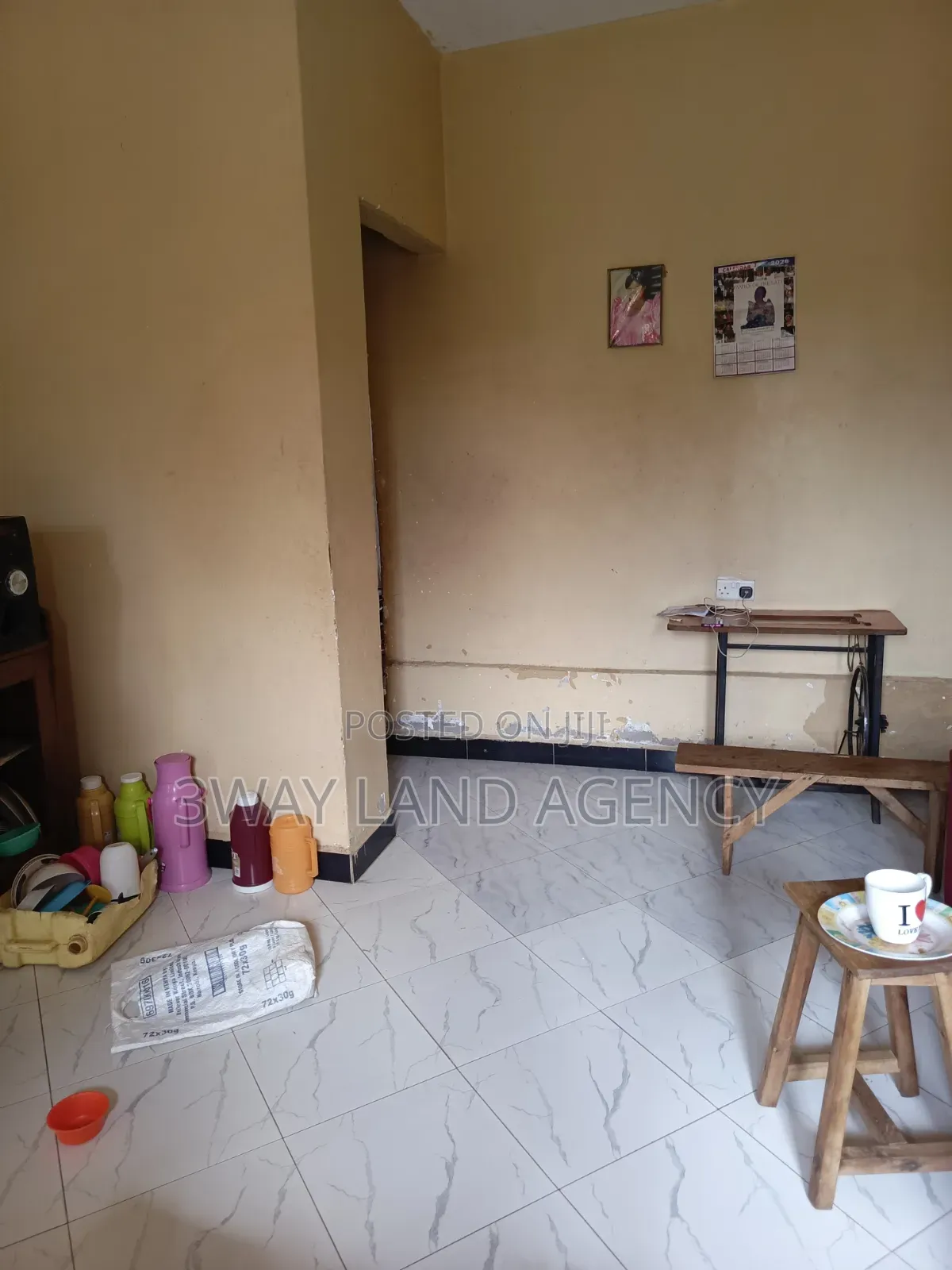 Furnished 3bdrm House in Central Division for sale