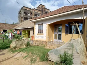 Furnished 3bdrm House in Central Division for sale