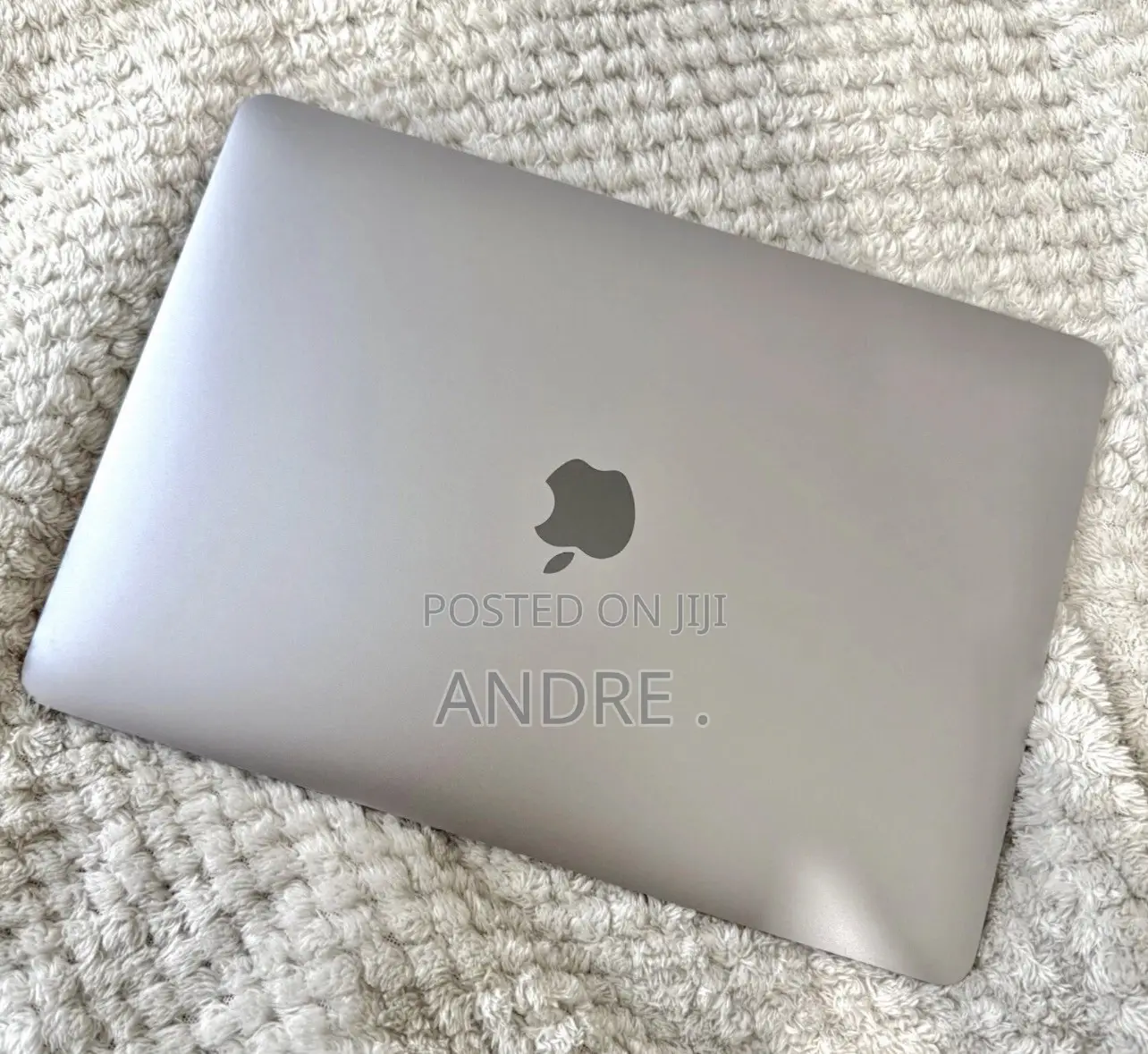 Laptop Apple MacBook 2020 8GB Intel Core i5 eMMC 256GB