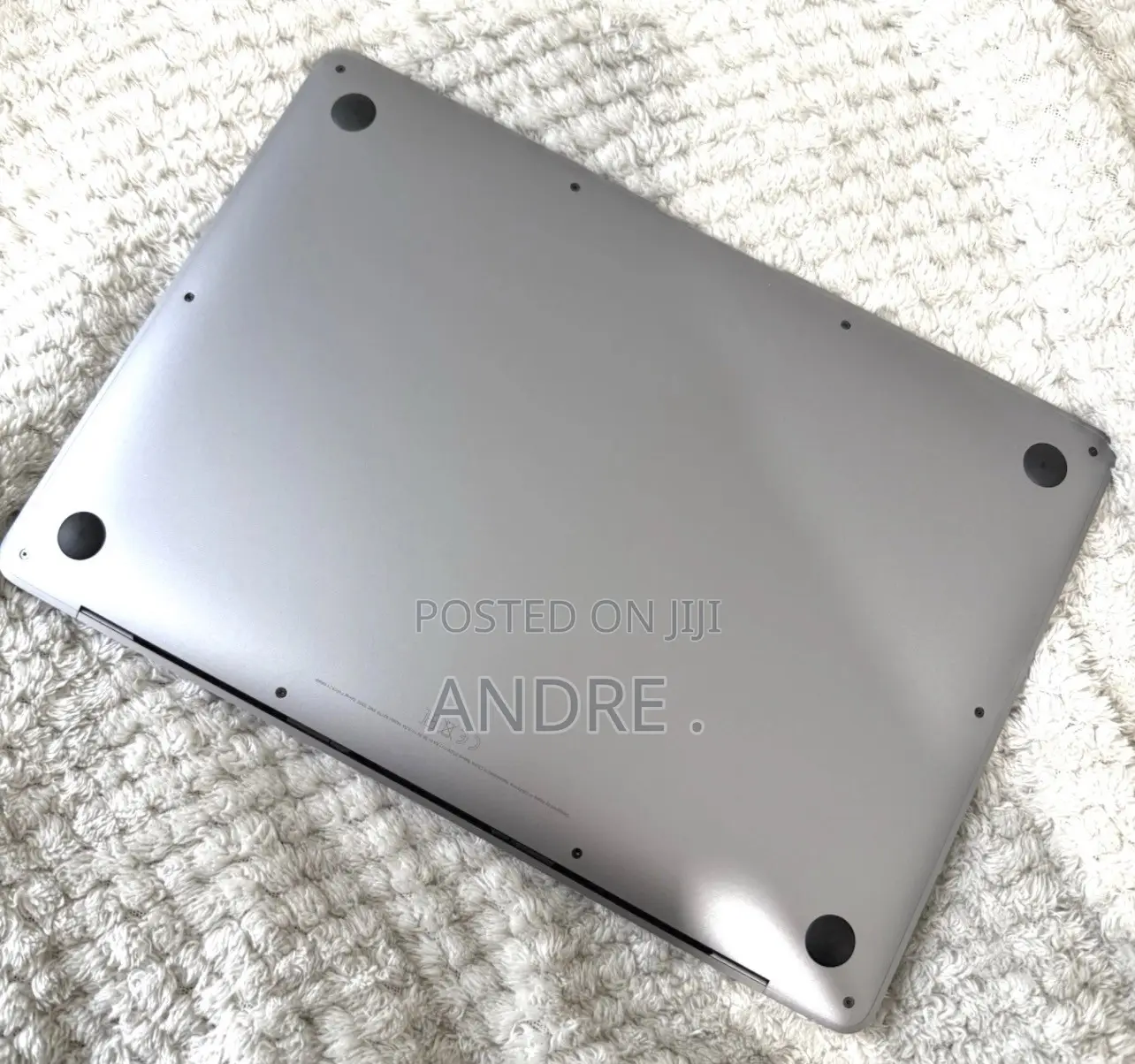 Laptop Apple MacBook 2020 8GB Intel Core i5 eMMC 256GB