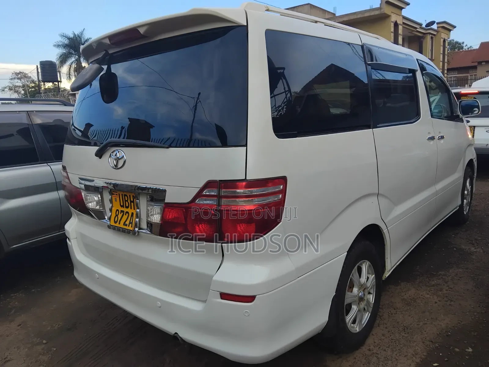 Toyota Alphard 2005 White