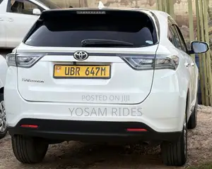 Toyota Harrier 2.0 2015 White
