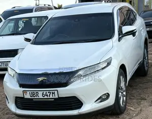 Toyota Harrier 2.0 2015 White