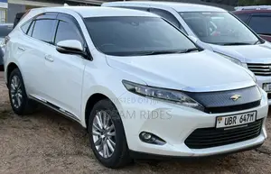 Toyota Harrier 2.0 2015 White