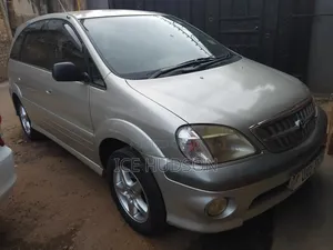 Toyota Nadia 2002