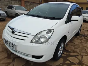 Toyota Corolla Spacio 2005 White