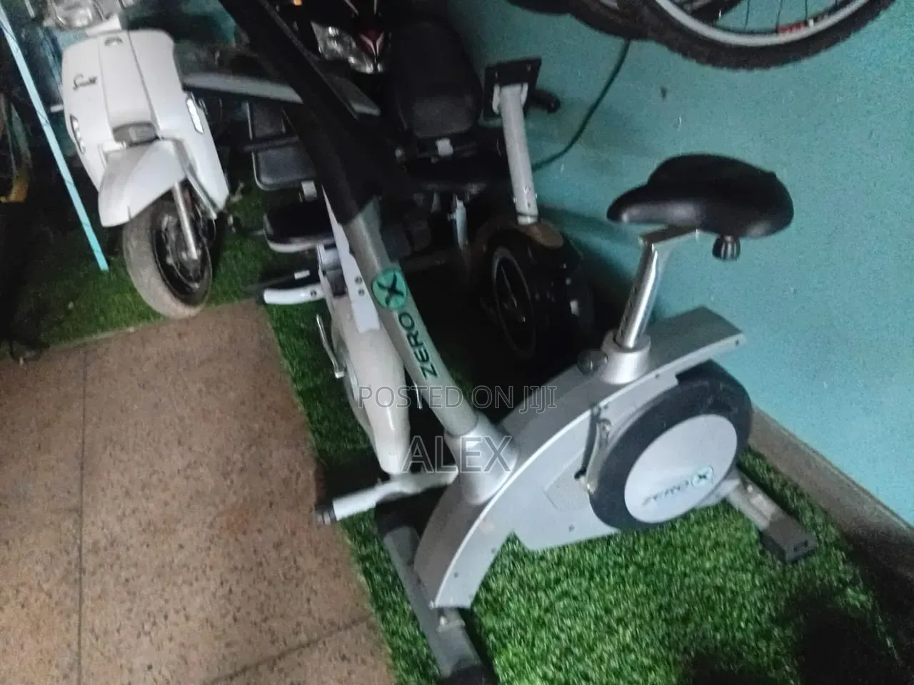 Bike Carz Table Carsit Trainers