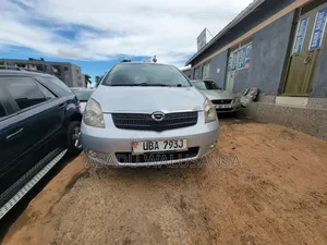 Toyota Corolla Spacio 2005 Silver