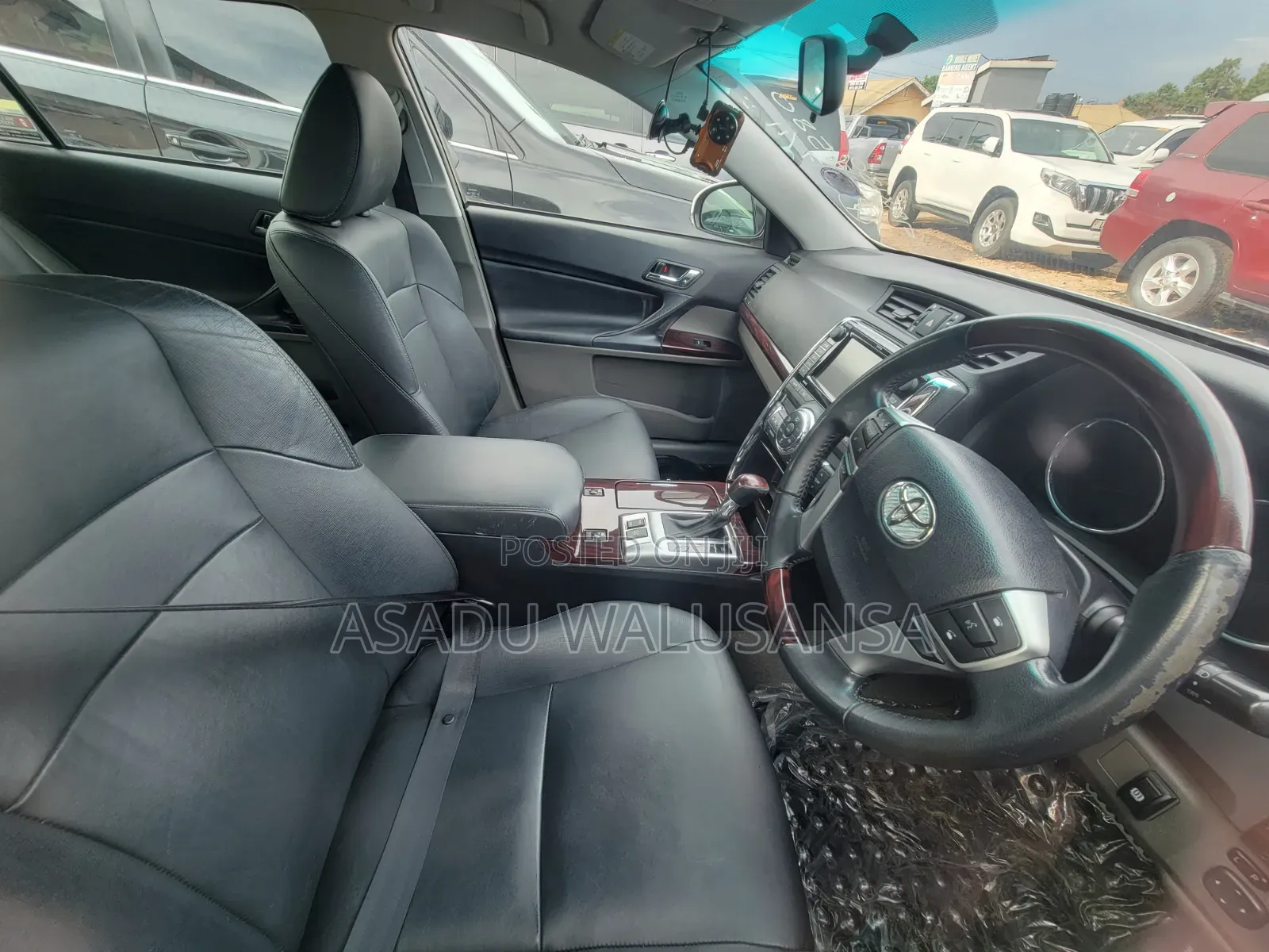 Toyota Mark X 2012 White