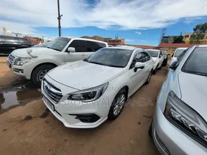 Subaru Legacy 2017 White