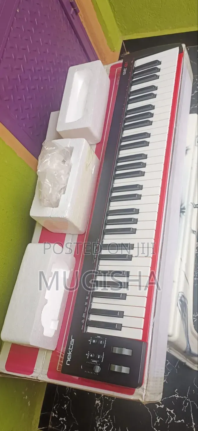 Nektar SE61Keys