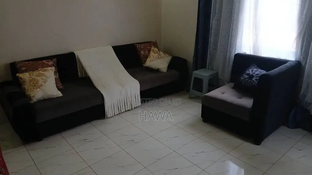 Sofa for 5 Person