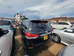 Toyota Wish 2010 Black