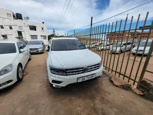 Volkswagen Tiguan 2017 White