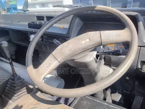 Canter 3ton Small Head