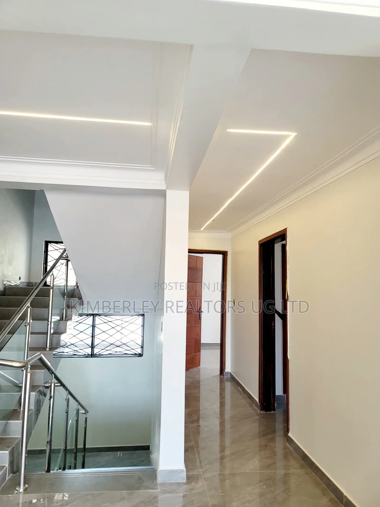 8bdrm Mansion in Division A for sale