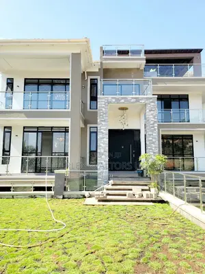 8bdrm Mansion in Division A for sale