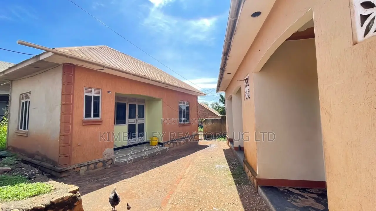 2bdrm House in Division A for sale