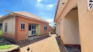 2bdrm House in Division A for sale