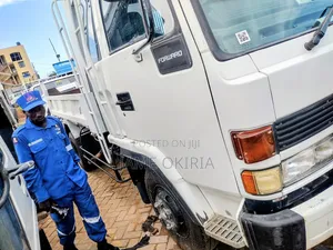 Isuzu 4ton With Engine Number 6E1