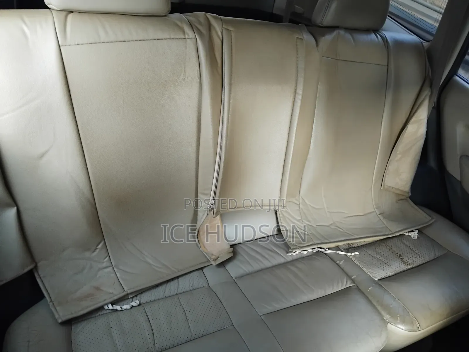 Mitsubishi Pajero 2001 White