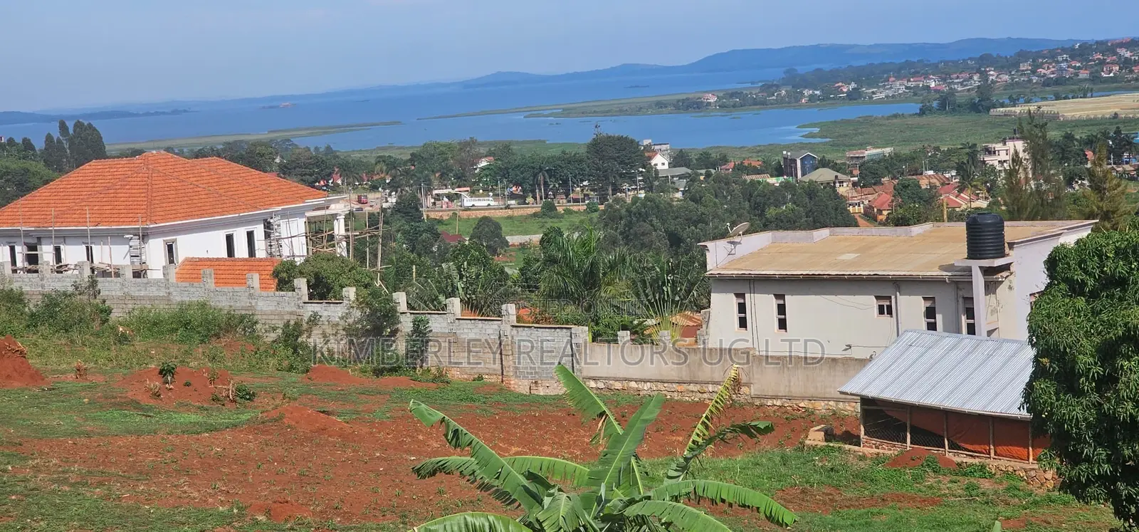  Quick Sale – 1 Acre Lakefront Land for Sale, Bwerenga Bugiri