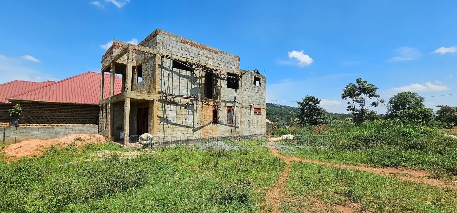 Quick Sale – Shell House for Sale, Ssisa Ngongolo, Entebbe Road