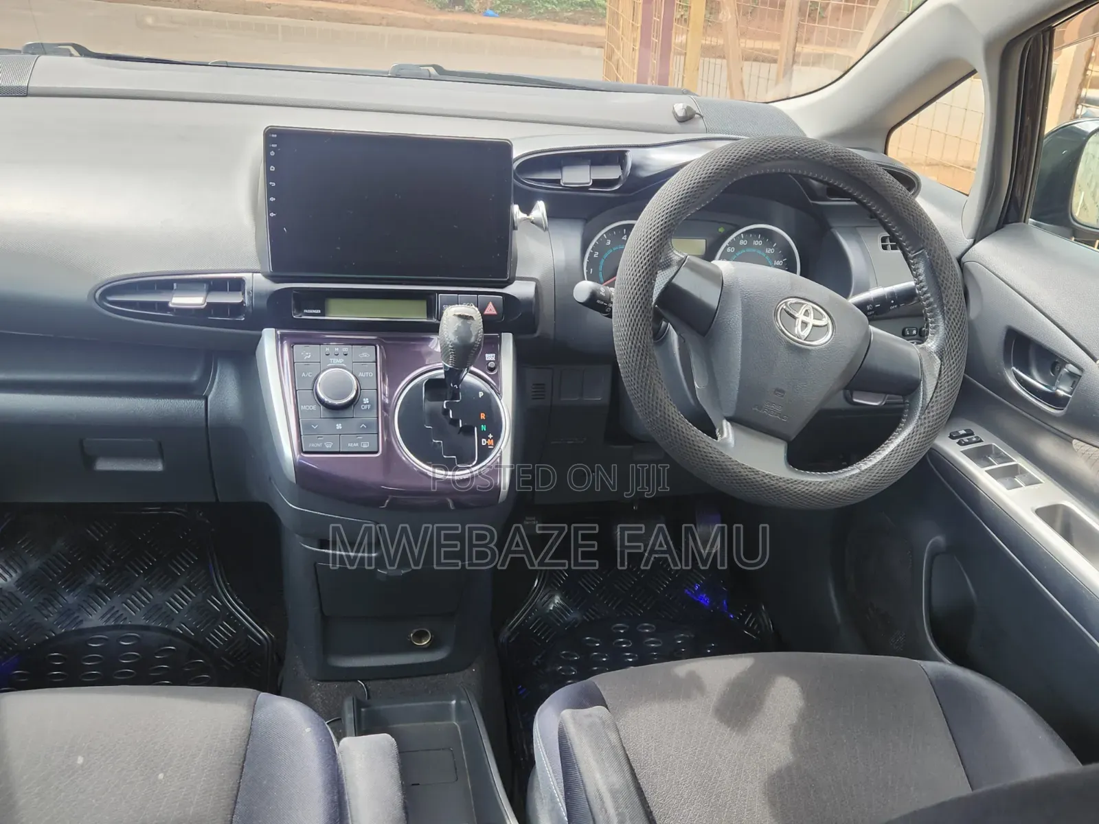 Toyota Wish 2010 Black