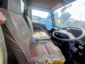 Isuzu Elf 2ton With Engine Number 4BE1
