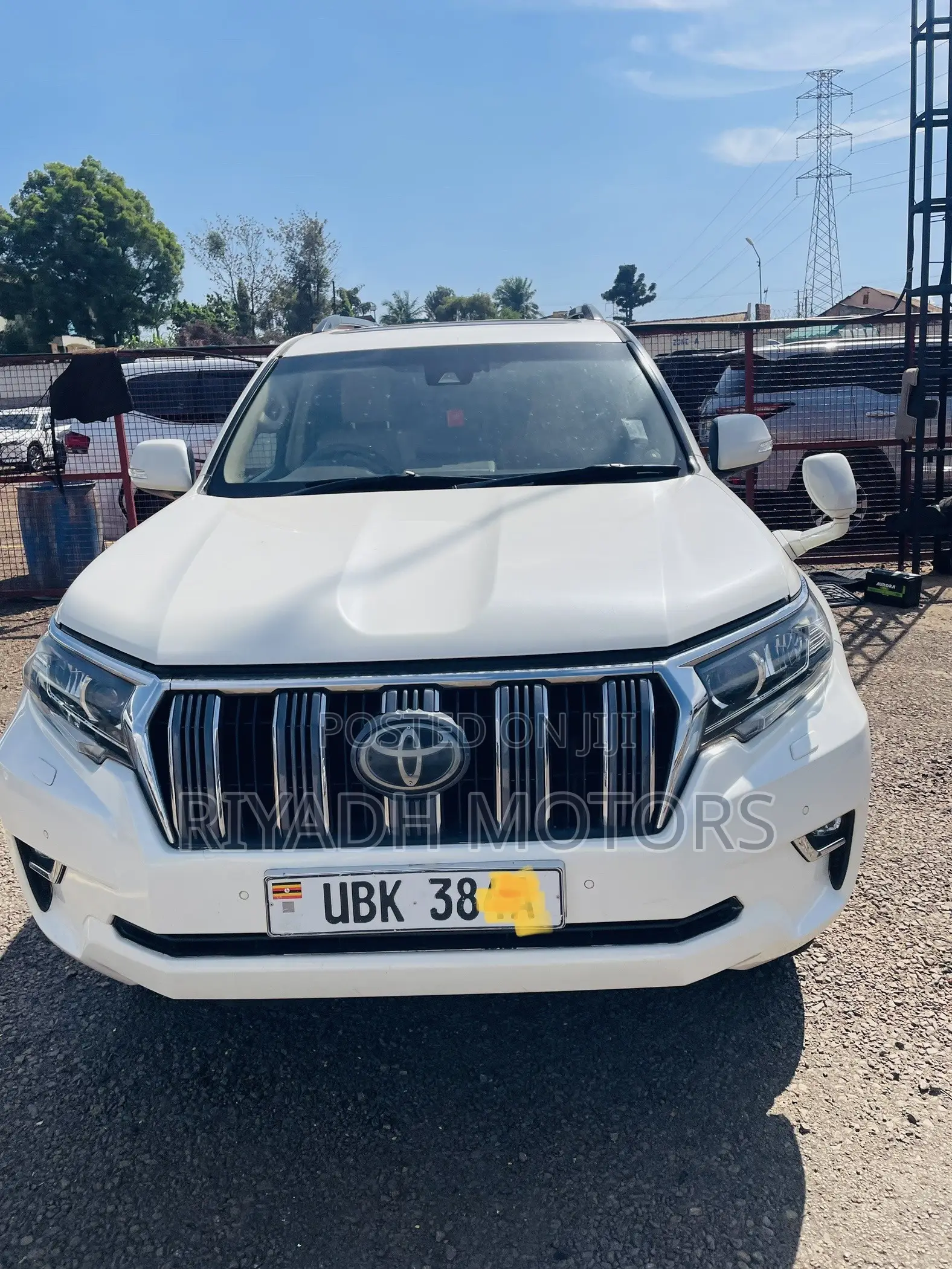 Toyota Land Cruiser Prado 2.7 2018 White
