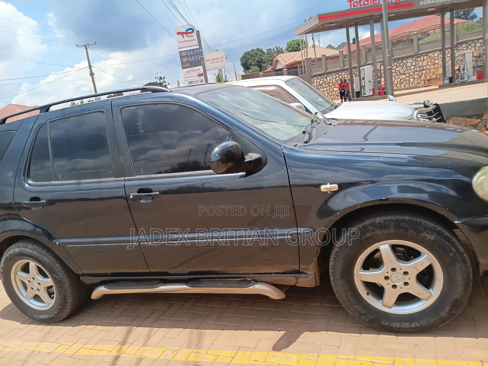 Mercedes-Benz M Class 1999 Black