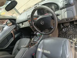Mercedes-Benz M Class 1999 Black