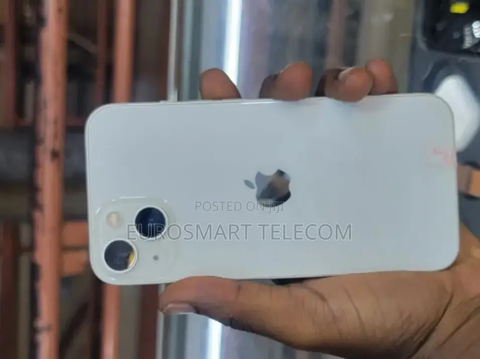 Apple iPhone 13 128 GB