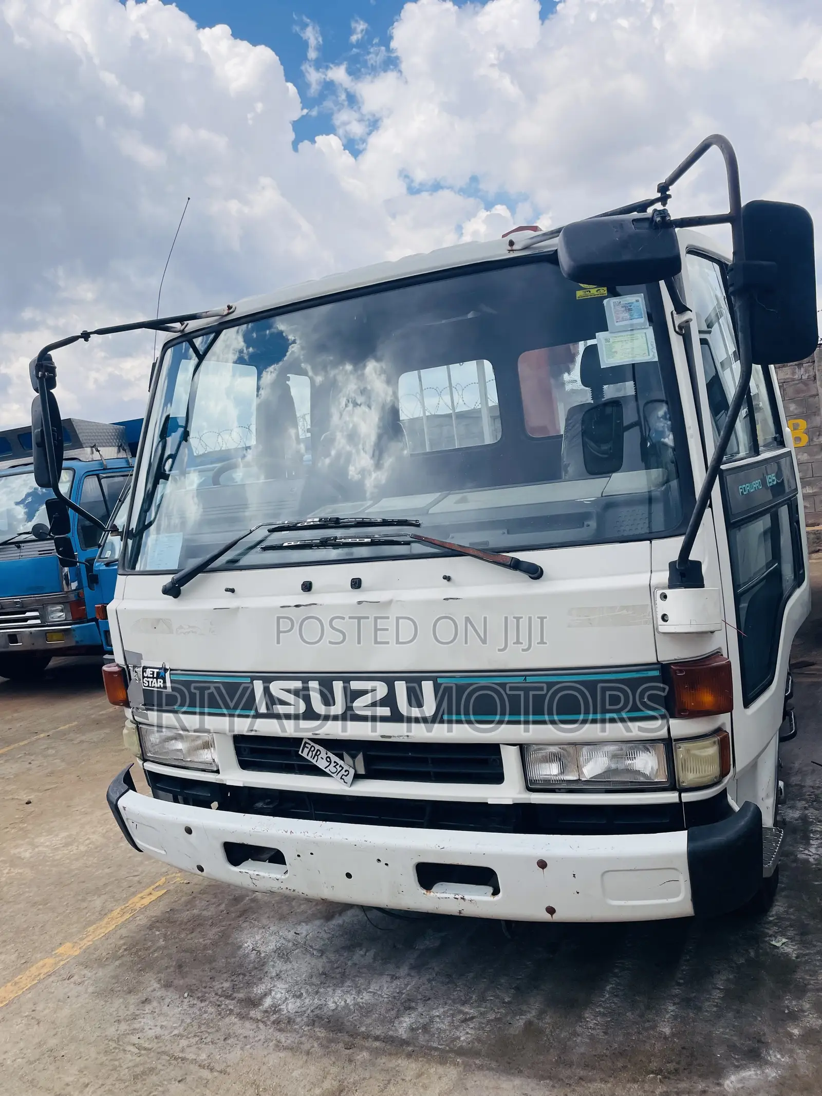 Isuzu Truck With Crane