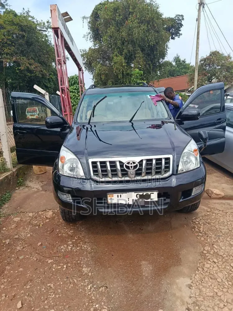 Toyota Land Cruiser Prado 2009 Black