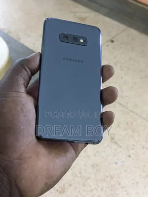 Samsung Galaxy S10e 128 GB Black