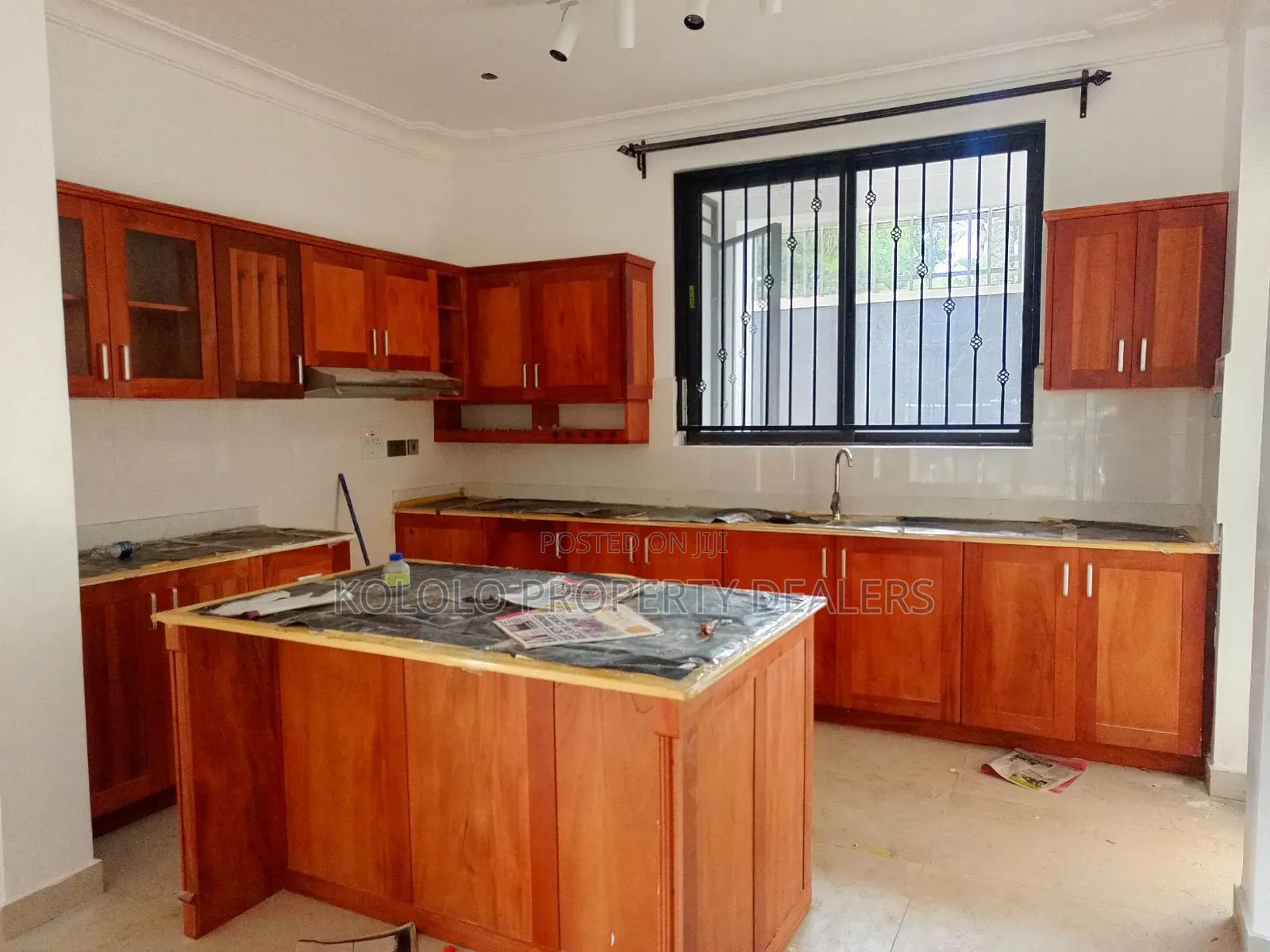 2bdrm Apartment in Bugolobi, Central Division for rent