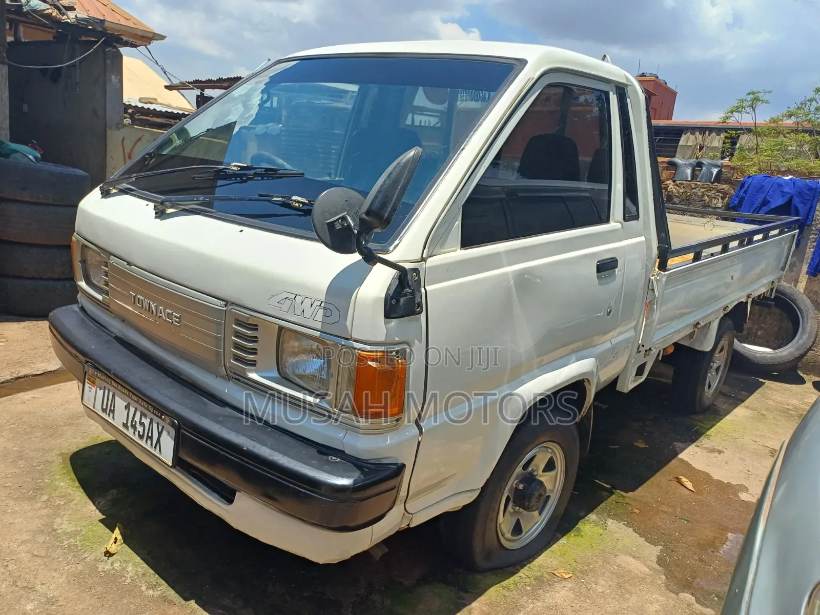 Toyota TownAce 1996 White