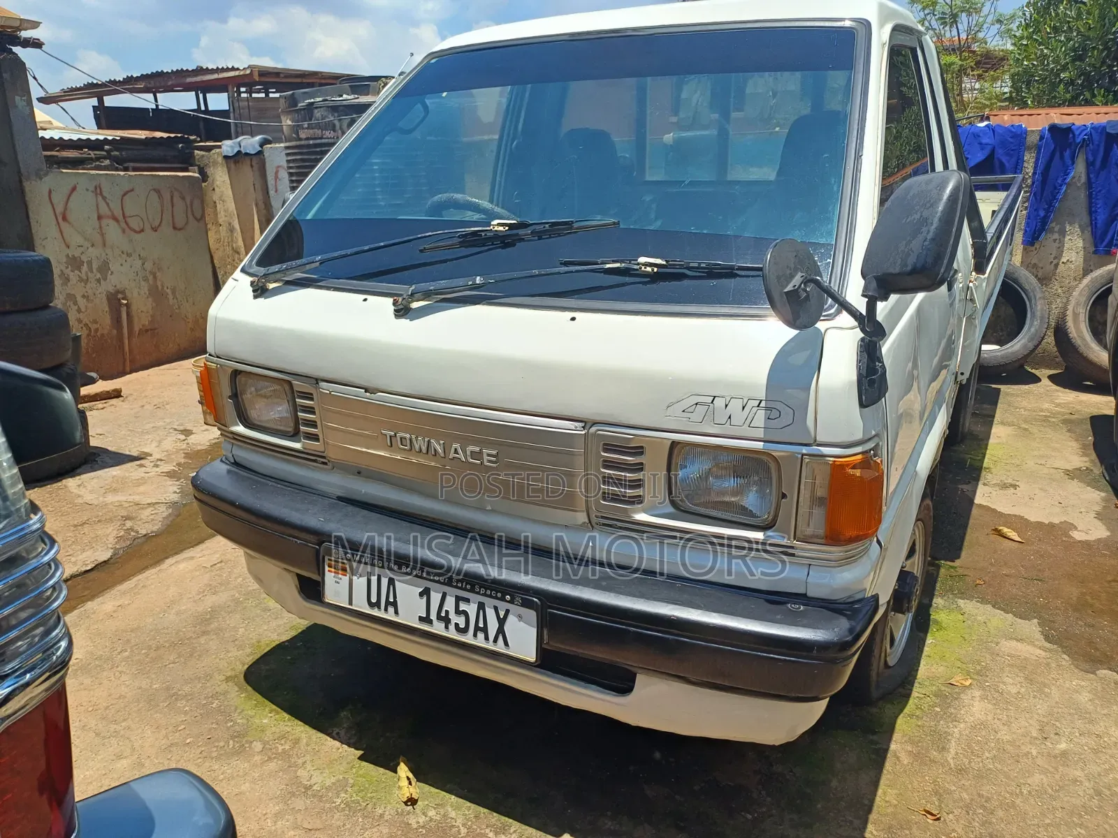 Toyota TownAce 1996 White