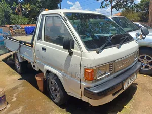 Toyota TownAce 1996 White