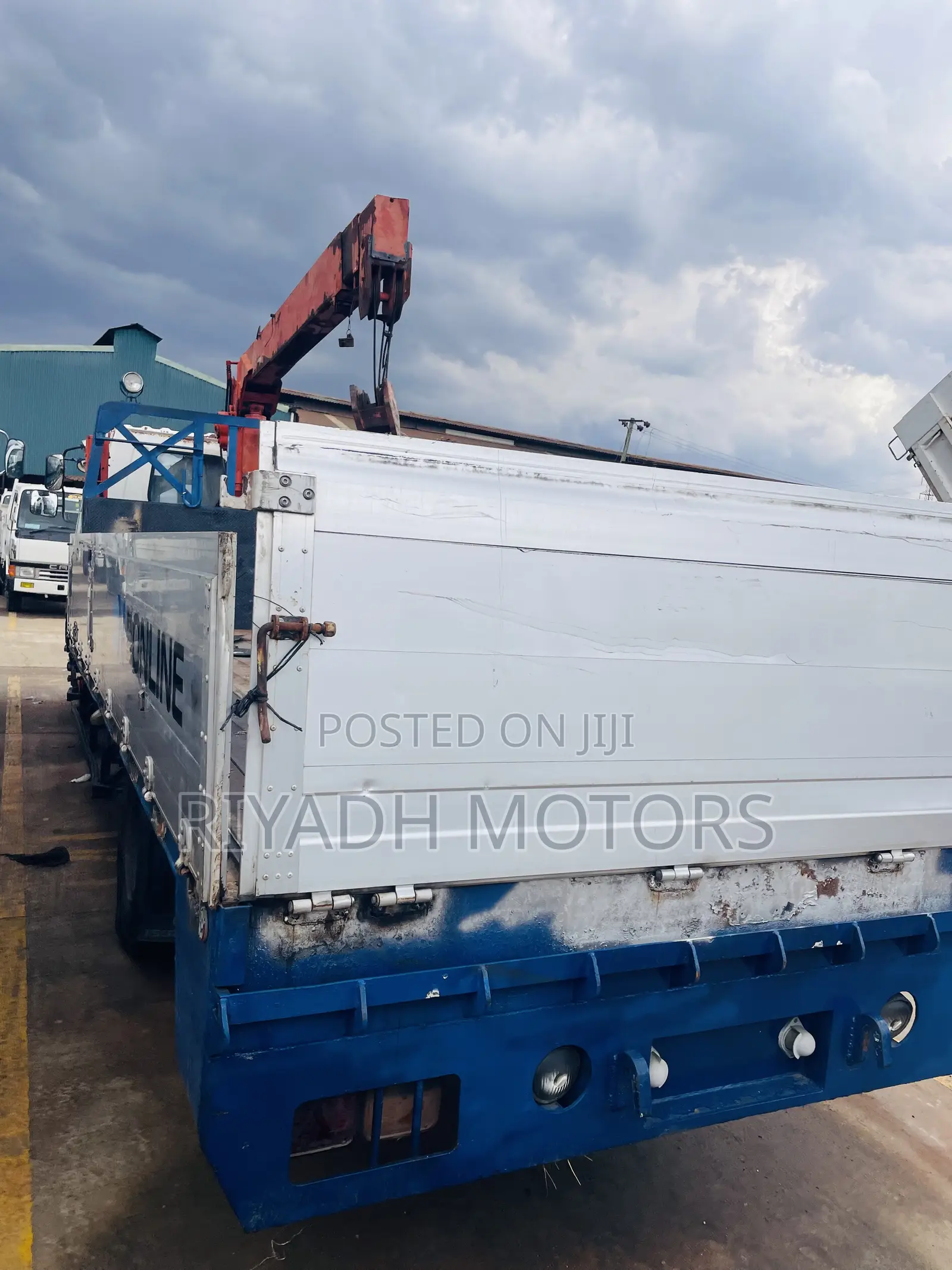 Isuzu 6BG1 Self Loader
