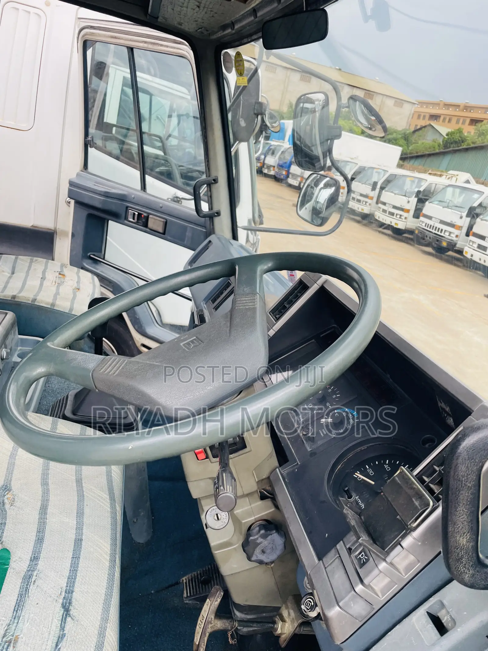 Isuzu 6BG1 Self Loader