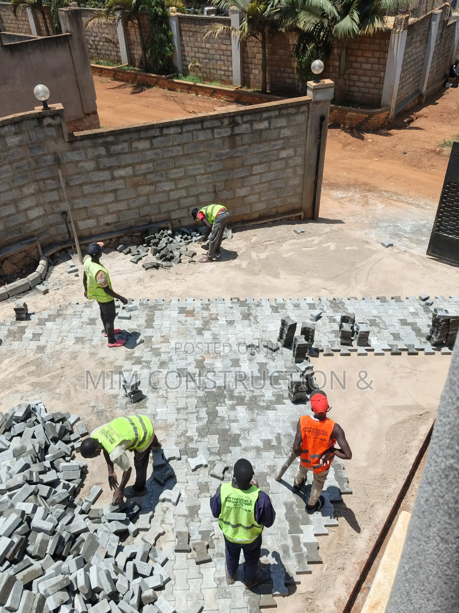 Best of Compound Designing and Construction Services