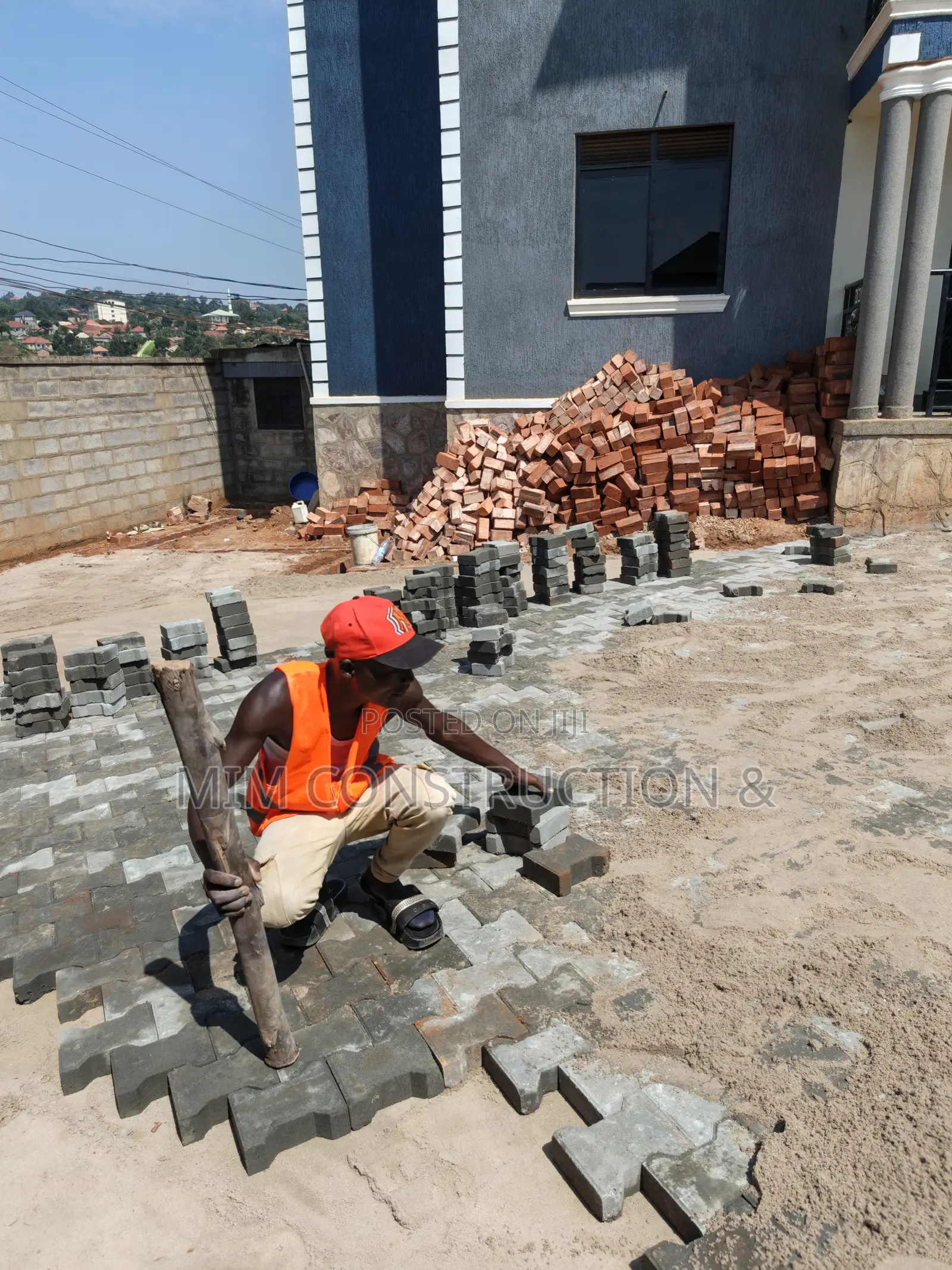 Best of Compound Designing and Construction Services