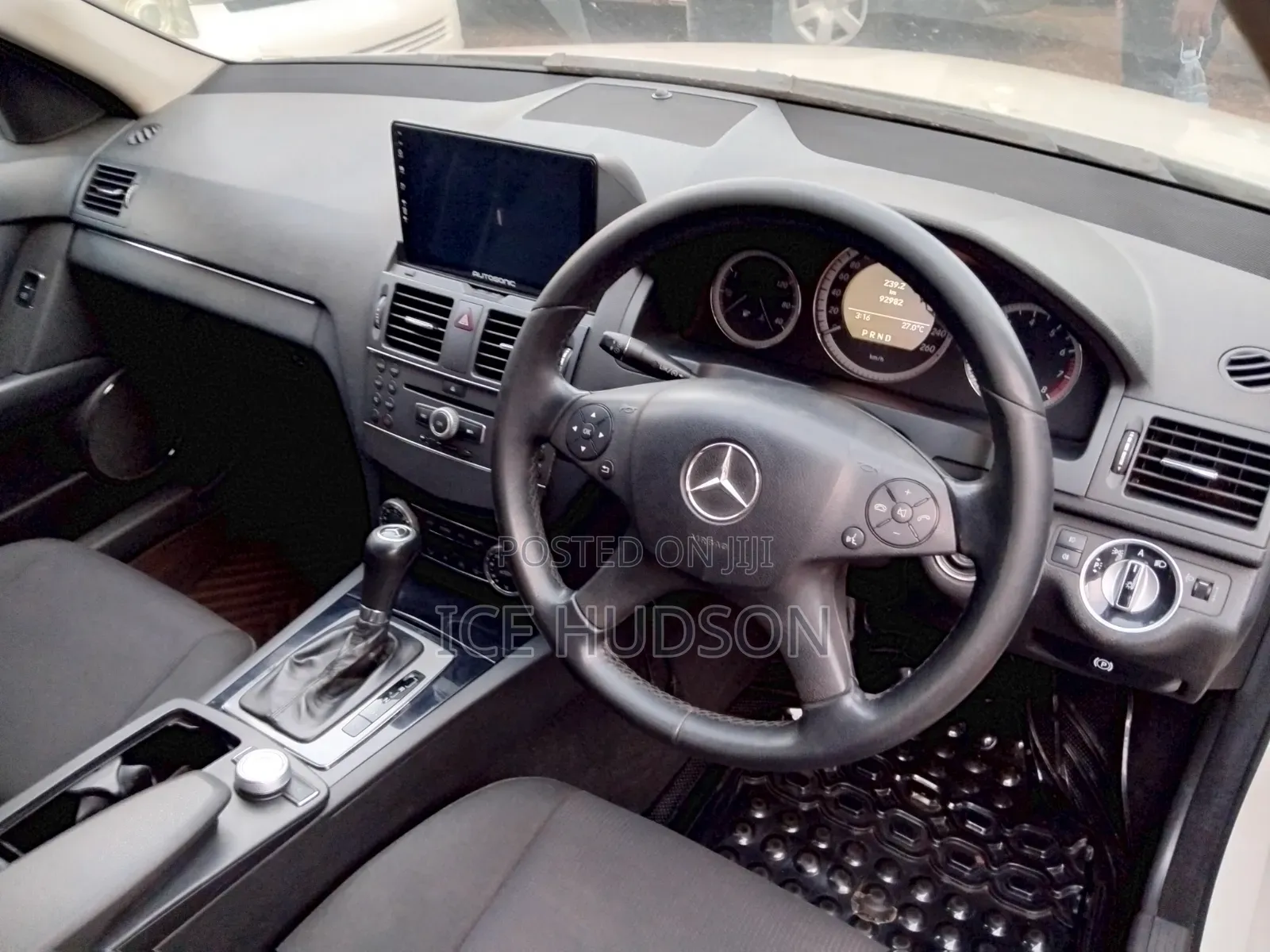Mercedes-Benz C200 2015 White