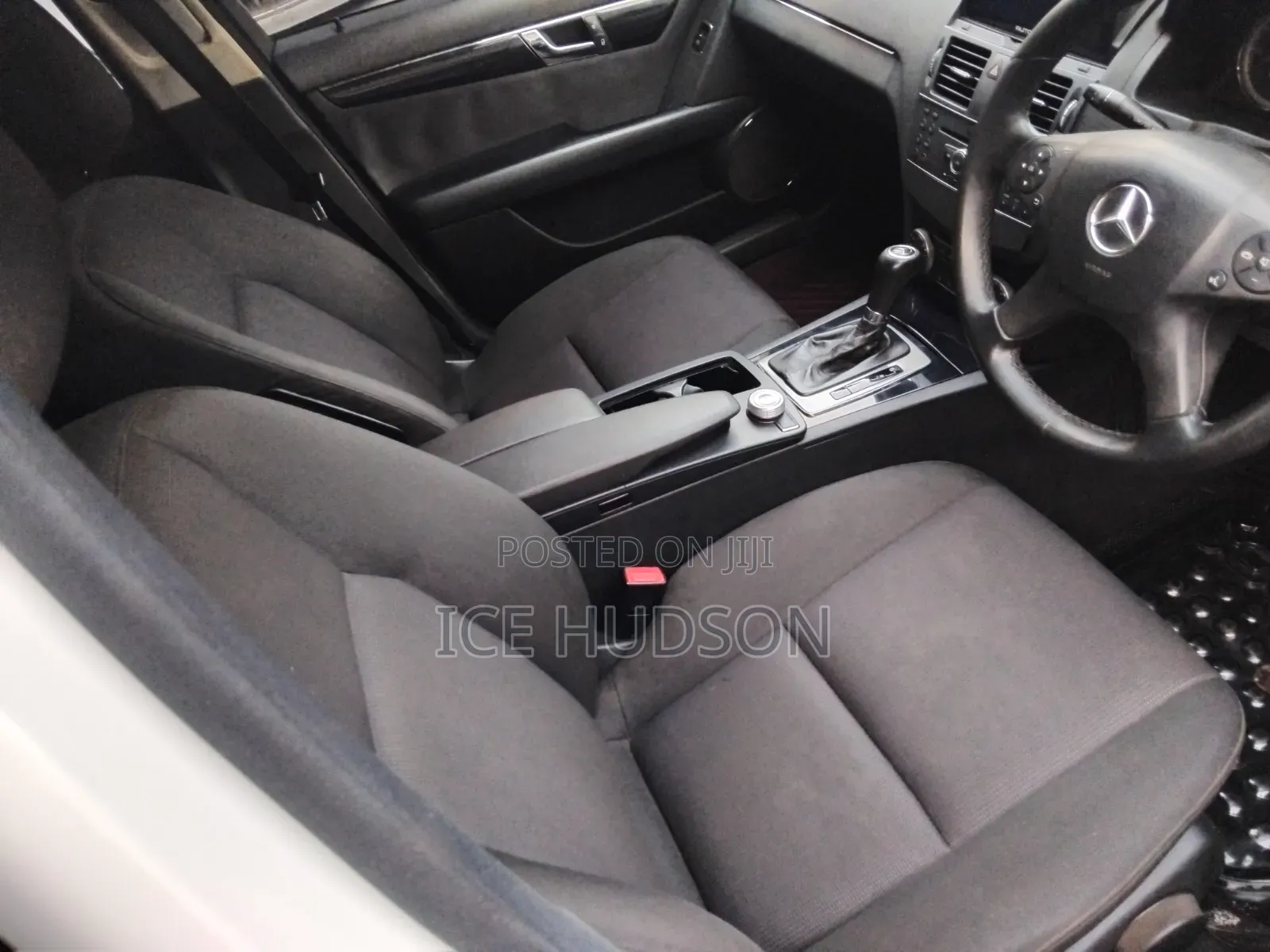 Mercedes-Benz C200 2015 White